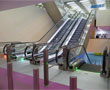 KONE équipe l’aéroport d’Orly avec 14 escaliers mécaniques dotés du système d’entraînement KONE Direct Drive