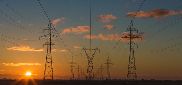 Tarif d'acheminement de l'électricité : Royal prie le régulateur de revoir sa copie - Image d'illustration - © Pixabay