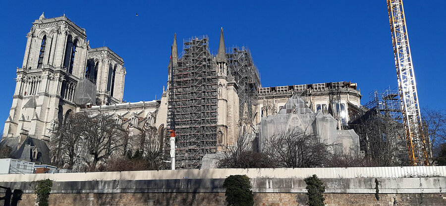 Notre-Dame de Paris © Cedric.lacrambe via Wikimedia Commons - Licence Creative Commons