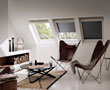 Un intérieur frais en été grâce aux protections solaires VELUX