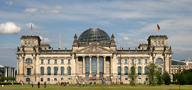 Palais du Reichstag © Metsä Wood