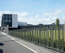 Exalt® fences and Dirixx Allix® gates secure the new Roullier group headquarters in Saint-Malo