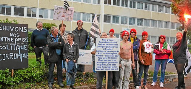 Des indépendants en marche vers Paris pour dénoncer leur régime social - © Association Sauvons nos entreprises