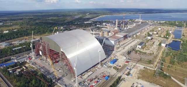 Démarrage du poussage de l'enceinte de confinement de Tchernobyl - © Bouygues Construction