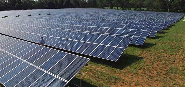 EDF EN France chooses Trina Solar modules to equip its Fos Sur Mer solar power plant (Bouches du Rhône) - © Trina Solar