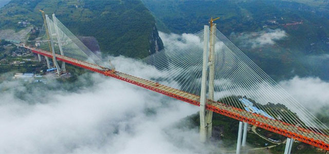 Ouverture en Chine du pont le plus haut du monde - © Debajit Adhikari via Twitter
