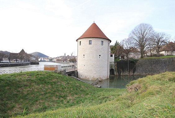  La tour de la Pelote, une restauration du XXIe siècle Prix départemental Lauréat : 2018 - © M.L. BASSI