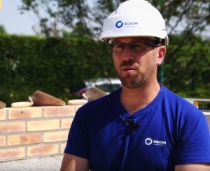 Comment monter un mur de briques ?