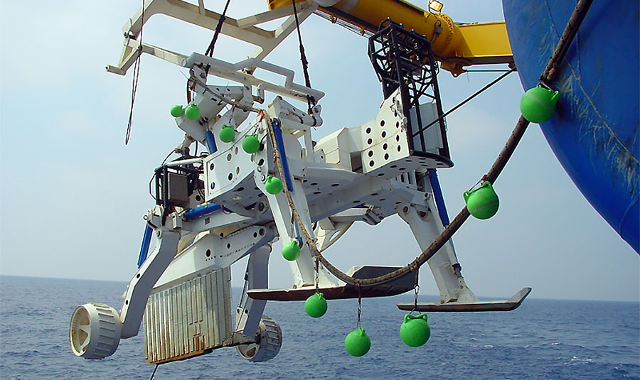 Charrue sous-marine utilisée pour l'ensouillage des câbles sous-marins - © Sergio77 via Wikimedia Commons - Licence Creative Commons