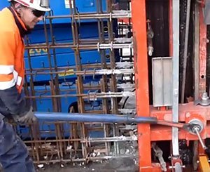 Serrer les tiges de banche sans effort ?