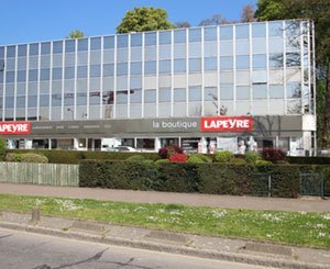 Le SNFA et l'UFME interpellent le Gouvernement sur la situation des salles d'exposition et points de vente de menuiseries