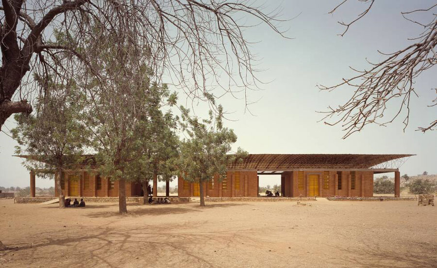 École primaire de Gando, Burkina Faso © Kéré Architecture