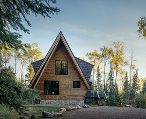 Kebony completes siding and decking for quaint Minnesota cottage