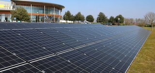 Poujoulat installe une centrale photovoltaïque en autoconsommation sur son site de Niort (79)