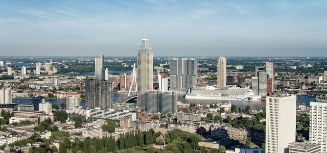 KSB équipe le plus haut bâtiment des Pays-Bas de pompes