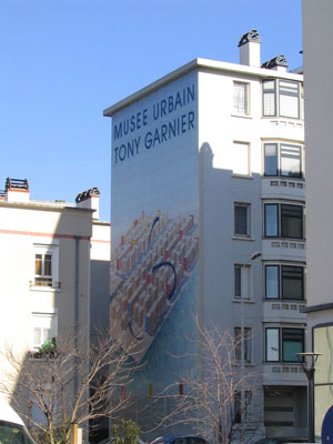 Tony Garnier Museum, Lyon © Gnrc via Wikimedia Commons - Creative Commons License