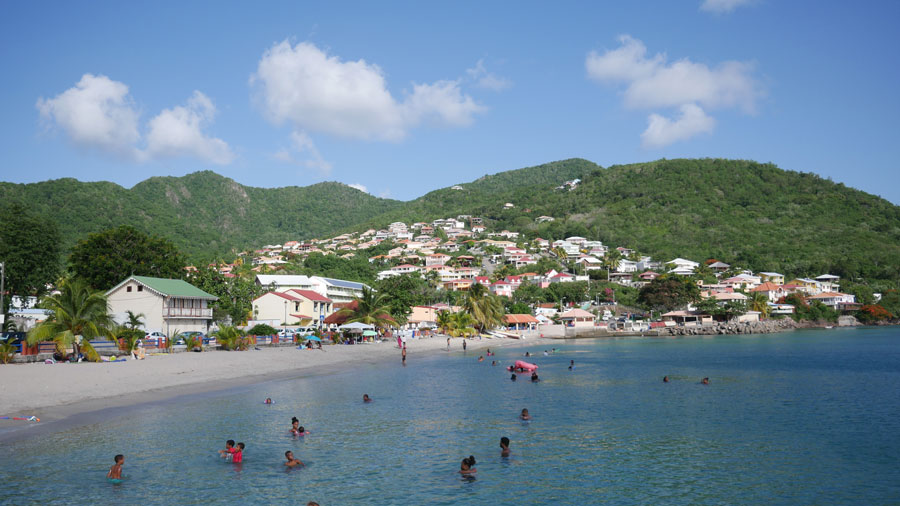 Les Anses d'Arlet, Martinique © Batinfo