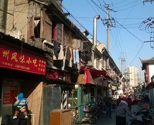 In Shanghai, a historic district disappears under the diggers