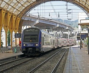 Elisabeth Borne launches a 100 billion euro rail plan by 2040