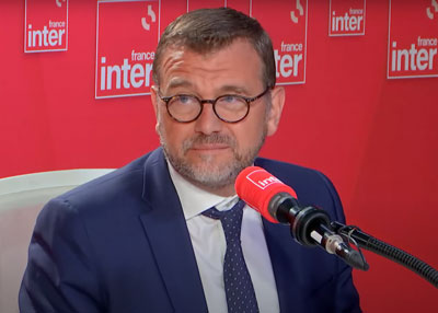 Screenshot of Minister Olivier Klein during a France Inter broadcast in July 2022 © France Inter via YouTube