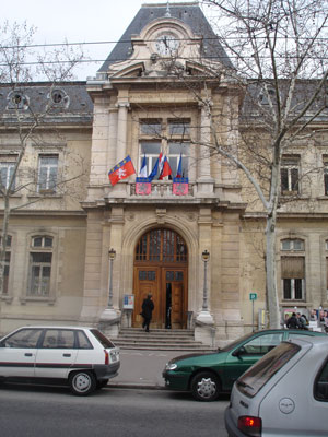 Town hall of the 4th arrondissement of Lyon © Frachet via Wikimedia Commons - Creative Commons License