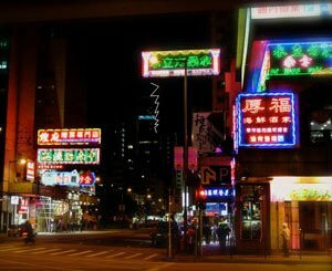 A Hong Kong, une ONG préserve les enseignes lumineuses, emblèmes menacés du patrimoine local