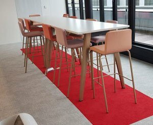 Adopte Un Bureau is carrying out one of the largest refurbished furniture development projects in France, for PariSanté Campus
