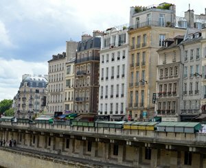 En 2022, le loyer moyen a frôlé les 1.000 euros en région parisienne