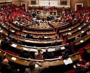 Furious opposition against the nightly examination of the “full employment” text in the Assembly