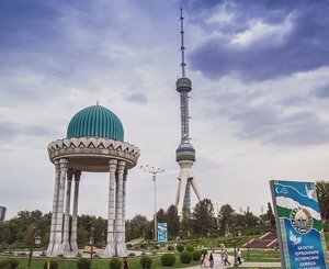 Macron in legendary Samarkand to strengthen ties with Uzbekistan