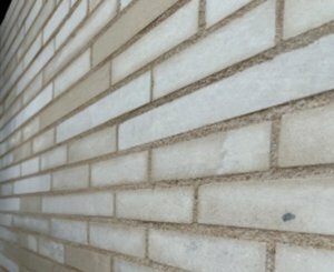 Polycor’s “A Better Brick” natural stone brick wins the Muuuz International Award 2023