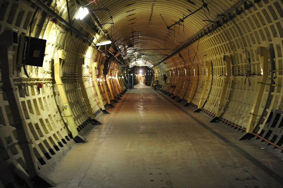 Vue de l'intérieur d'une partie des Kingsway Exchange Tunnels, Londres © John Pannell via Wikimedia Commons - Licence Creative Commons