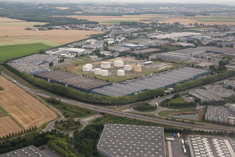 Vue aérienne de la zone industrielle de Mitry-Compans © Pymouss via Wikimedia Commons - Licence Creative Commons