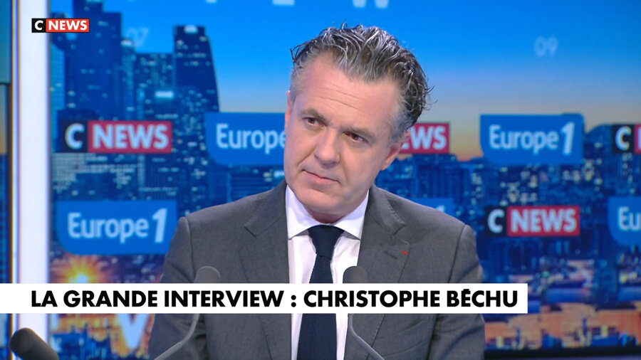 Christophe Béchu during his appearance in La Grande Interview on CNews/Europe 1 © Screenshot / CNews