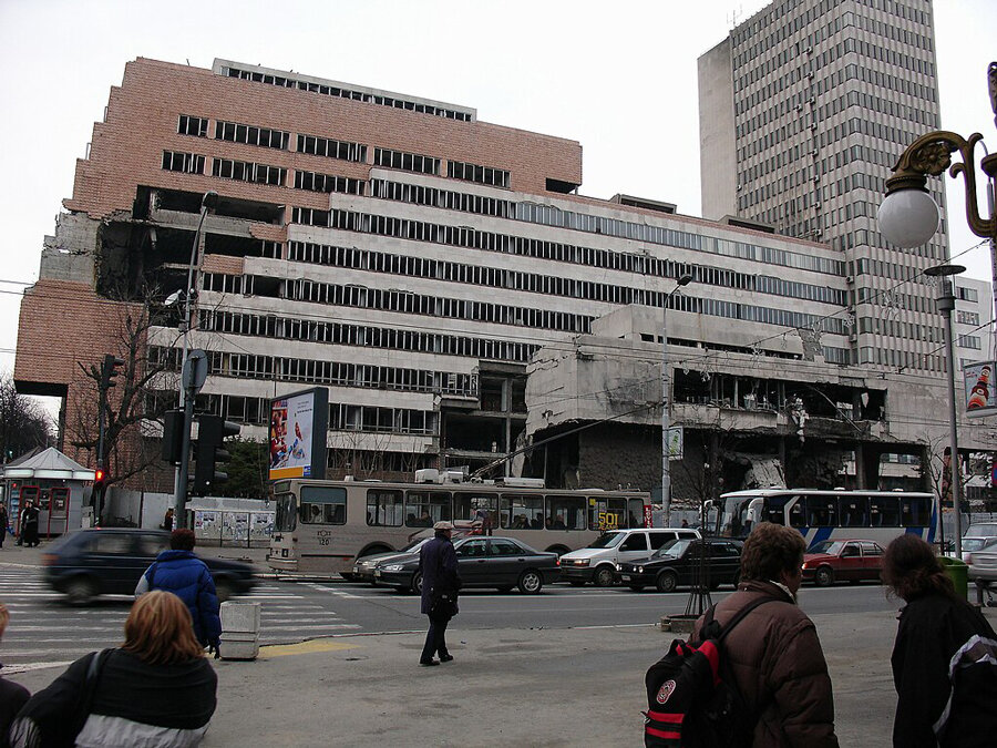 Former headquarters of the Yugoslav General Staff © Tomislav Jagušt via Wikimedia Commons - Creative Commons License