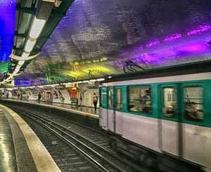 The completion of the last section on the east side of metro line 15 awarded to a consortium led by Bouygues