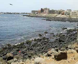 In Senegal, the government suspends construction on the coast of Dakar for two months
