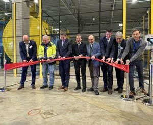AGC Glass Europe annonce la mise en service d’une nouvelle ligne de fabrication de verre feuilleté de sécurité dans l’usine d’Osterweddingen en Allemagne