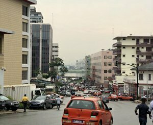 Abidjan en Côte d'Ivoire lance une brigade de lutte contre le "désordre urbain" − BatiActu
