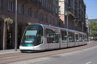 Tramway à Strasbourg © ignis via Wikimedia Commons - Licence Creative Commons