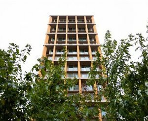 « Wood'Up », immeuble d'habitation de 50m de hauteur réalisé en structure bois en surplomb du Quai d'Ivry accueille ses premiers habitants