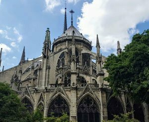 Emotion à son comble à Notre-Dame de Paris au retentissement des cloches