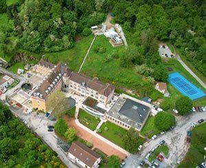 Dans la Creuse, cure de jouvence pour le centre thermal d'Evaux-les-Bains avec Hellio