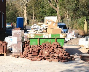 Réemployer brique, béton ou ardoise, un nouveau chantier pour le bâtiment