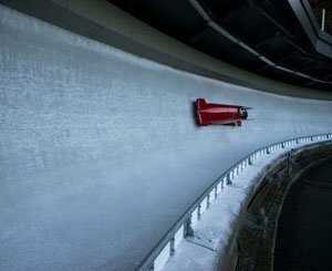 JO-2026 : la construction de la piste de bobsleigh se déroule conformément au calendrier