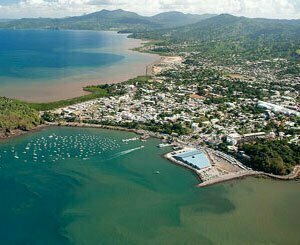 "C'est resté comme ça depuis Chido" : à Mayotte, le long chantier de la reconstruction