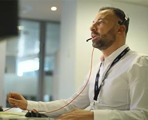 Bloqués dans un ascenseur ? Découvrez l'intervention à distance avec Kone Intelligent Services !