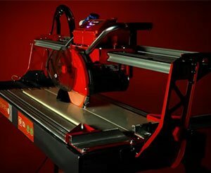 Découvrez la DC-250 Smart Advance : la première coupeuse de carreaux intelligente au monde