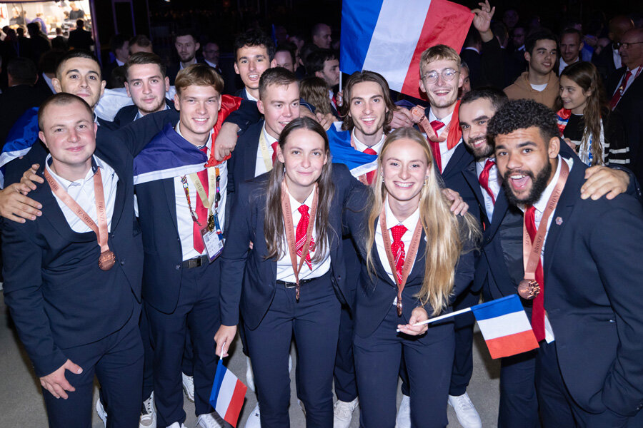 Les champions de l’Équipe de France du pôle BTP © CCCA-BTP / Vincent Bourdon Les champions de l’Équipe de France du pôle BTP © CCCA-BTP / Vincent Bourdon