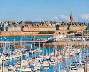 La bataille pour le logement permanent, enjeu des municipales en zone touristique